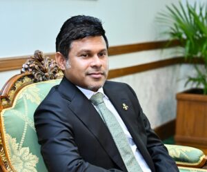 އަލްއުސްތާޛު ޙުސައިން މުޙައްމަދު ލަޠީފް