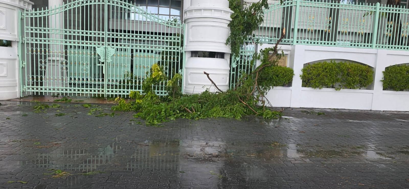 ގަދަ ވިއްސާރައިގައި މާލެ އާއި ހުޅުމާލެއަށް ބޮޑެތި ގެއްލުންތަކެއް ވެއްޖެ