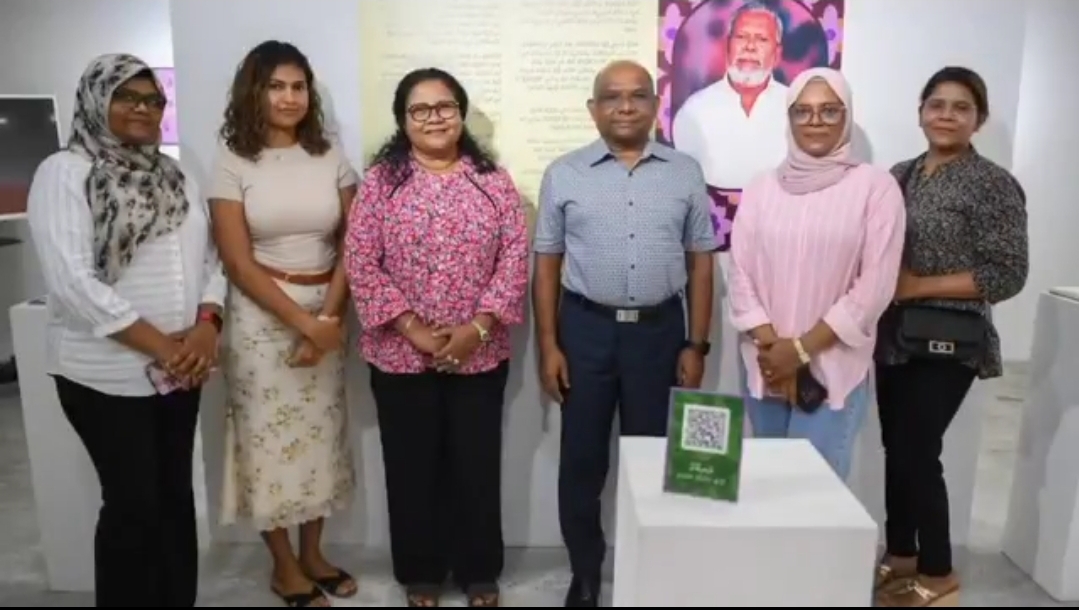 ދަނބުމާ ފޮންޓް ދައްކައިލުމުގެ މައުރަޒަކަށް އަބްދުﷲ ޝާހިދު ޒިޔާރަތްކުރައްވައިފި
