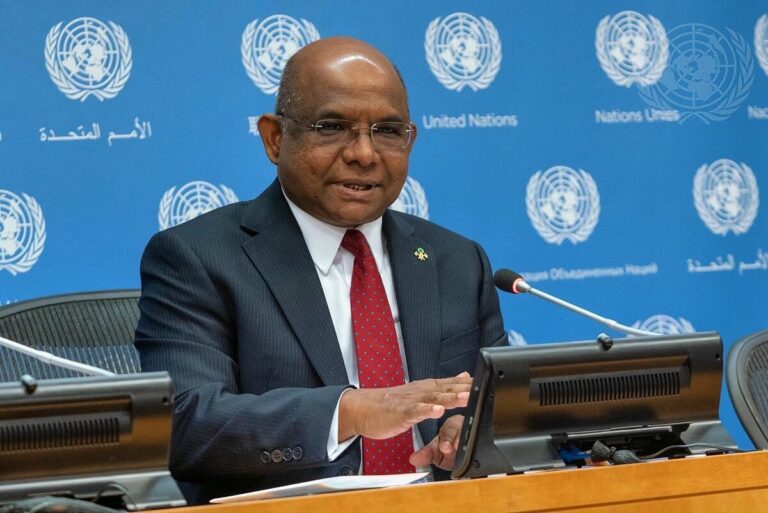 އދ ގެ އާންމު މަޖިލީހުގެ ރައީސުންގެ ޖަލްސާގައި ބައިވެރިވުމަށް ޝާހިދު ޗައިނާއަށް