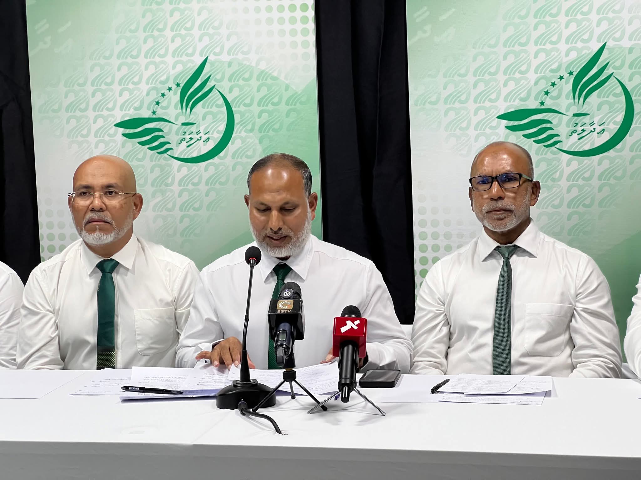 އަދާލަތު ޕާޓީގެ ރައީސް ކަމަށް ކުރިމަތިލުމުގެ ފުރުސަތު ހުޅުވާލައިފި