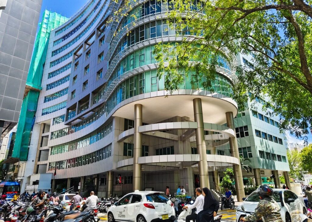 މި މަހު މުސާރަ ދެނީ، އަންނަ ބުރާސްފަތި އަދި އާދިއްތަ ދުވަހު: ފިނޭންސް މިނިސްޓްރީ