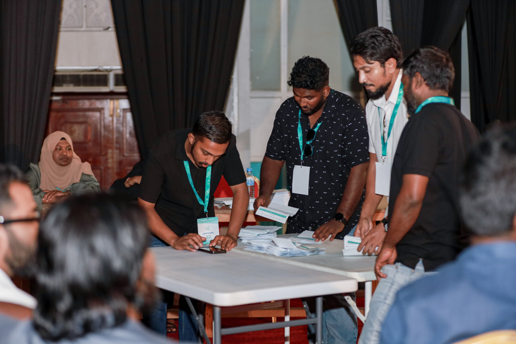 ޖުމުލަ 308 ކެންޑިޑޭޓުން ވާދަކުރާ ޕީއެންސީގެ ޕްރައިމަރީގެ ވޯޓުލުން ކުރިއަށް ދަނީ