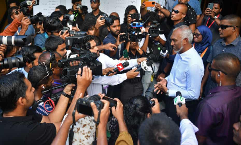 މީޑިއާތަކަށް ފައިސާ ދިނުން ލަސްވެ، އިންތިޒާރުގައި ތިއްބާ އަހަރު ނިމިއްޖެ