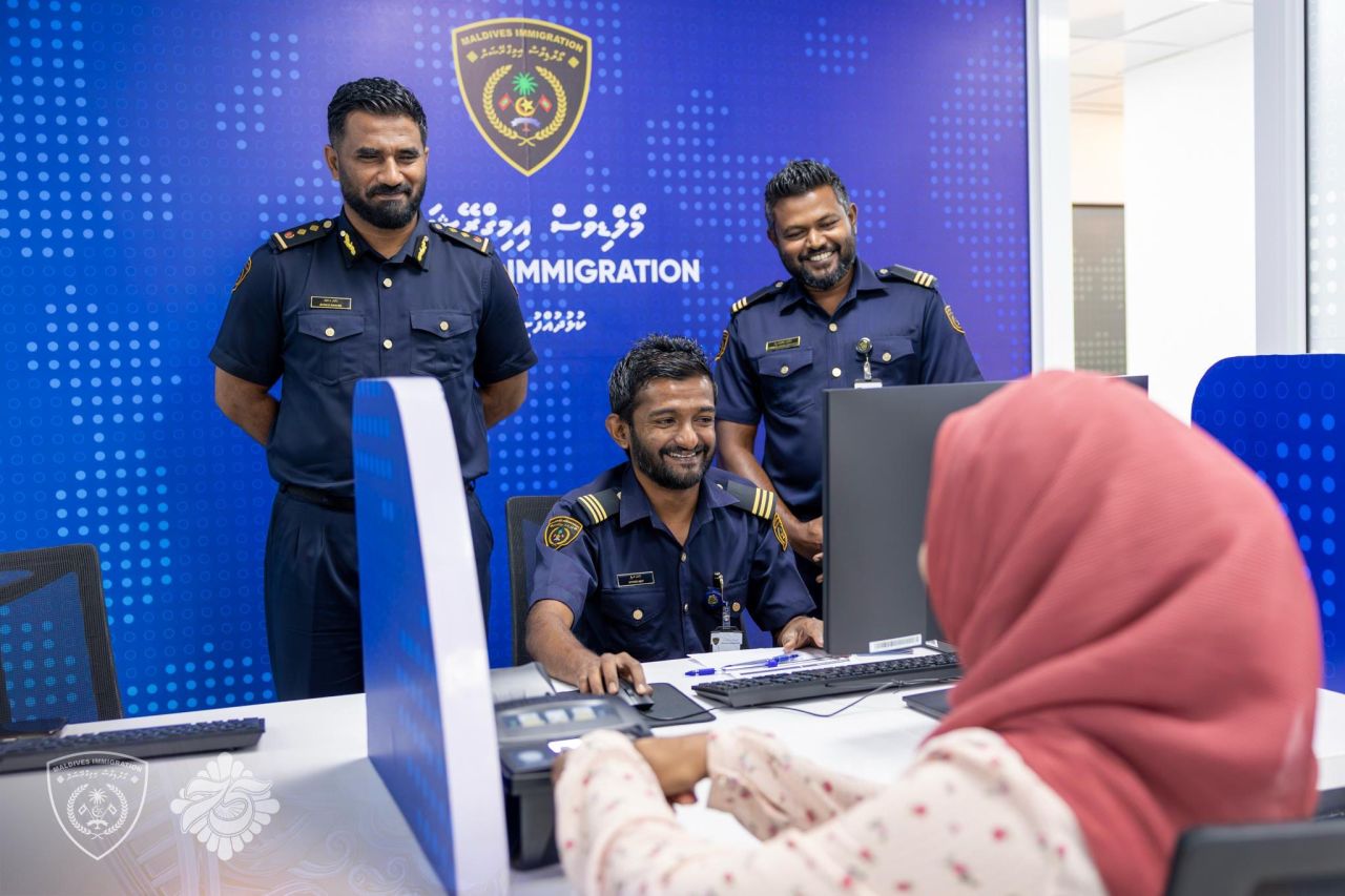 ރަމަޟާން މަހުވެސް އިމިގްރޭޝަނުގެ ޚިދުމަތްތައް މެދުނުކެނޑި ފޯރުކޮށްދޭނެ