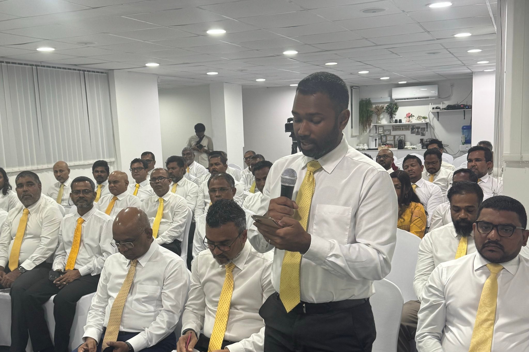 ދެ އިންތިޚާބު އެއްކޮށް ބޭއްވުމާ ދެކޮޅުހެދުމަށް އެމްޑީޕީގެ ޤައުމީ މަޖިލީހުން ފާސްކޮށްފި
