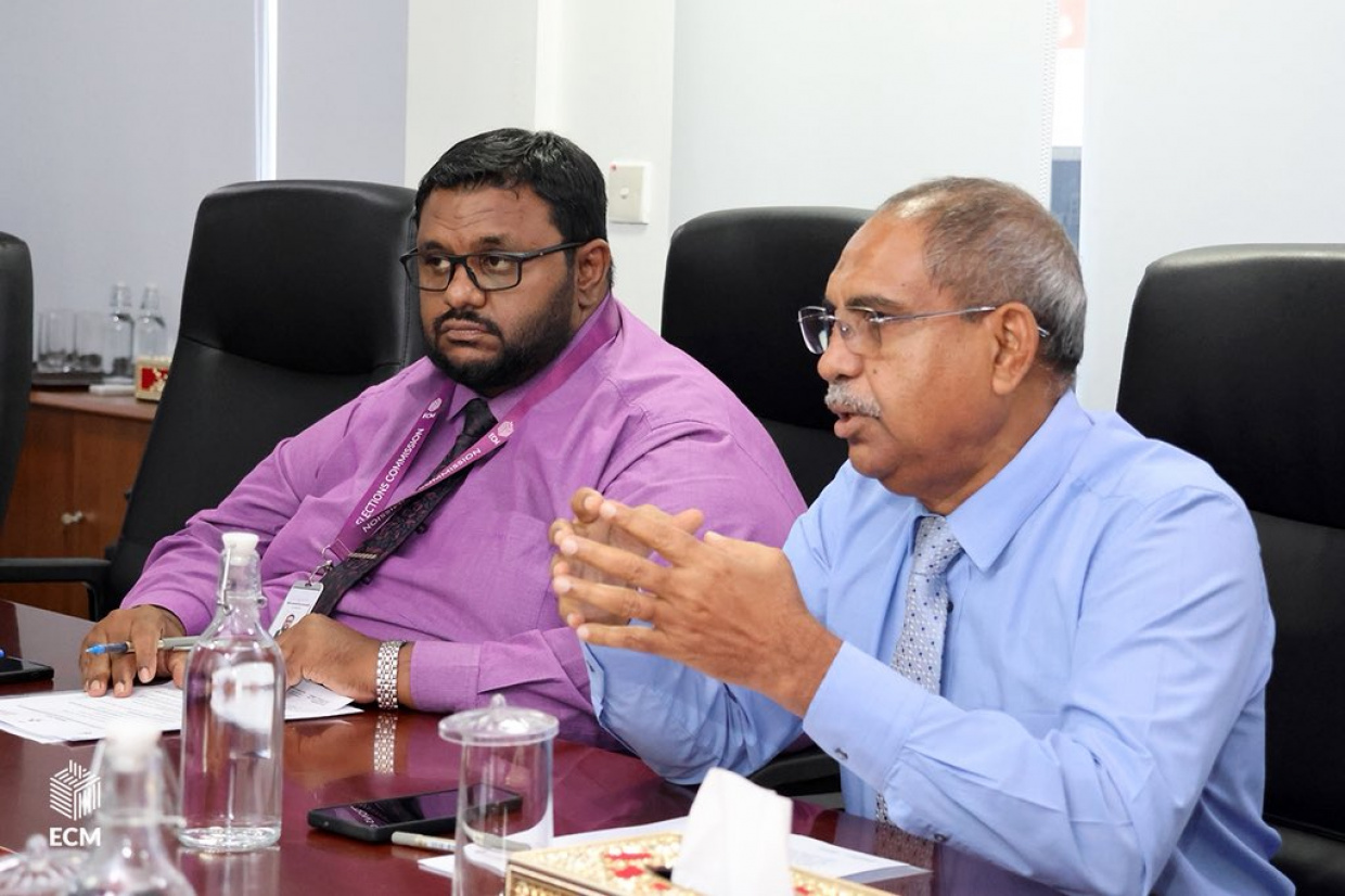 އަލިފާނުގެ ހާދިސާއާ ގުޅިގެން އިންތިޚާބުގެ ކަންކަމަށް އެއްވެސް ބުރުލެއް ނާރާނެ: އީސީ