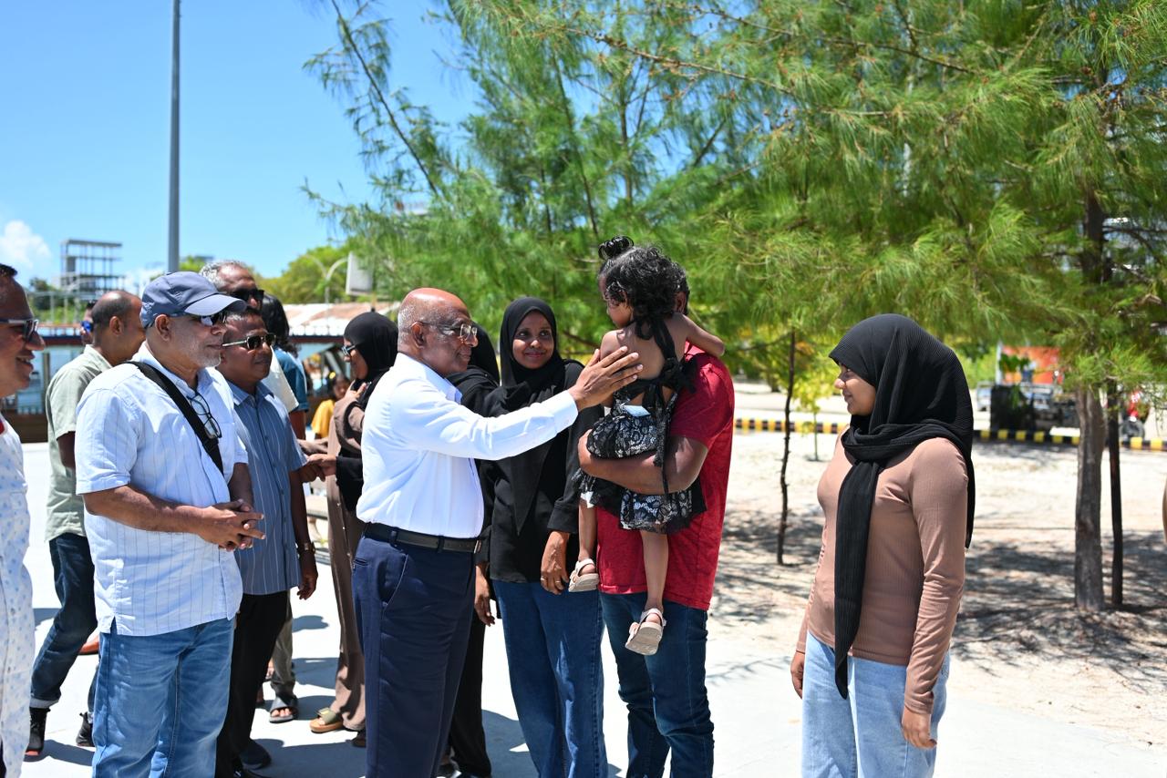 އއ. އުކުޅަހުން އެމްޑީޕީގެ ރައީސް ޢަބްދުﷲ ޝާހިދަށް ހޫނު މަރުޙަބާއެއް