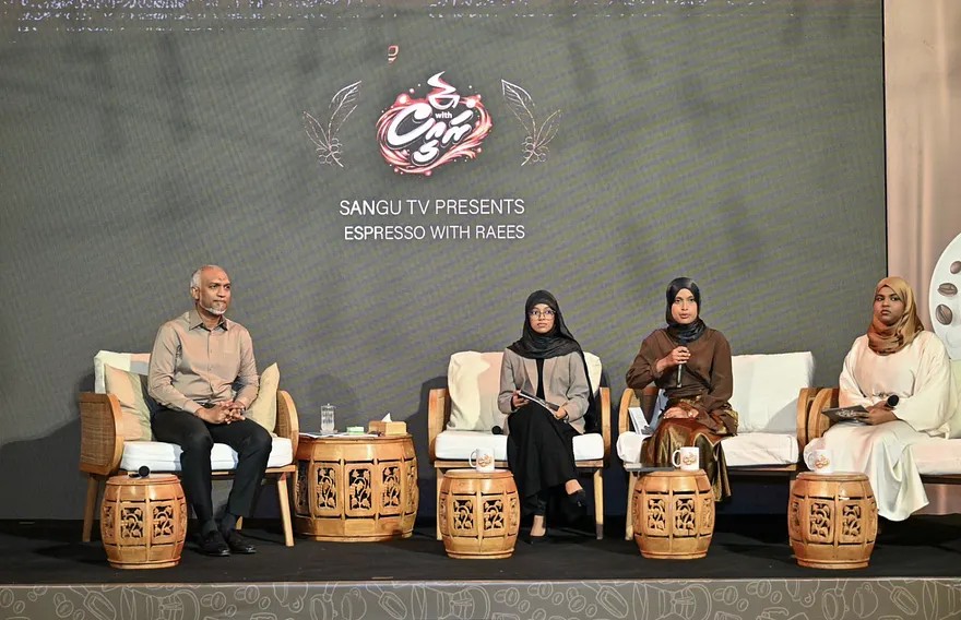 މެންބަރުންނާއި ކައުންސިލަރުން ވަކިކުރުމުގެ ބާރު އާންމުންނަށް ދޭން ހުށަހަޅާނަން: ރައީސް