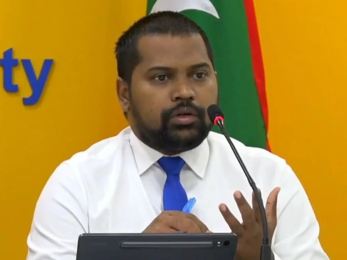 އެމްޑީޕީގެ ލީގަލް ޑިރެކްޓަރު މައުރޫފް މަގާމުން ވަކިކޮށްފި