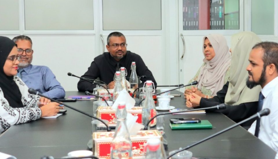 މިހާރު ހިންގާ މީޑިއާތައް 6 މަސް ތެރޭ ރަޖިސްޓްރީކުރުން ލާޒިމްކޮށްފި