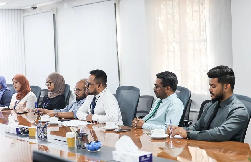 ދައުލަތުގެ ކުންފުނިތަކުގެ ހަރަދު ކުޑަކުރަން ބޮޑެތި ފިޔަވަޅުތަކެއް އަޅަން އަންގައިފި!