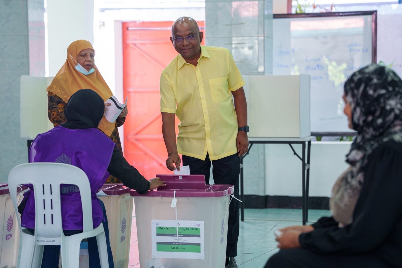 އެމްޑީޕީގެ ރައީސް ޝާހިދު ވޯޓުލައްވައިފި