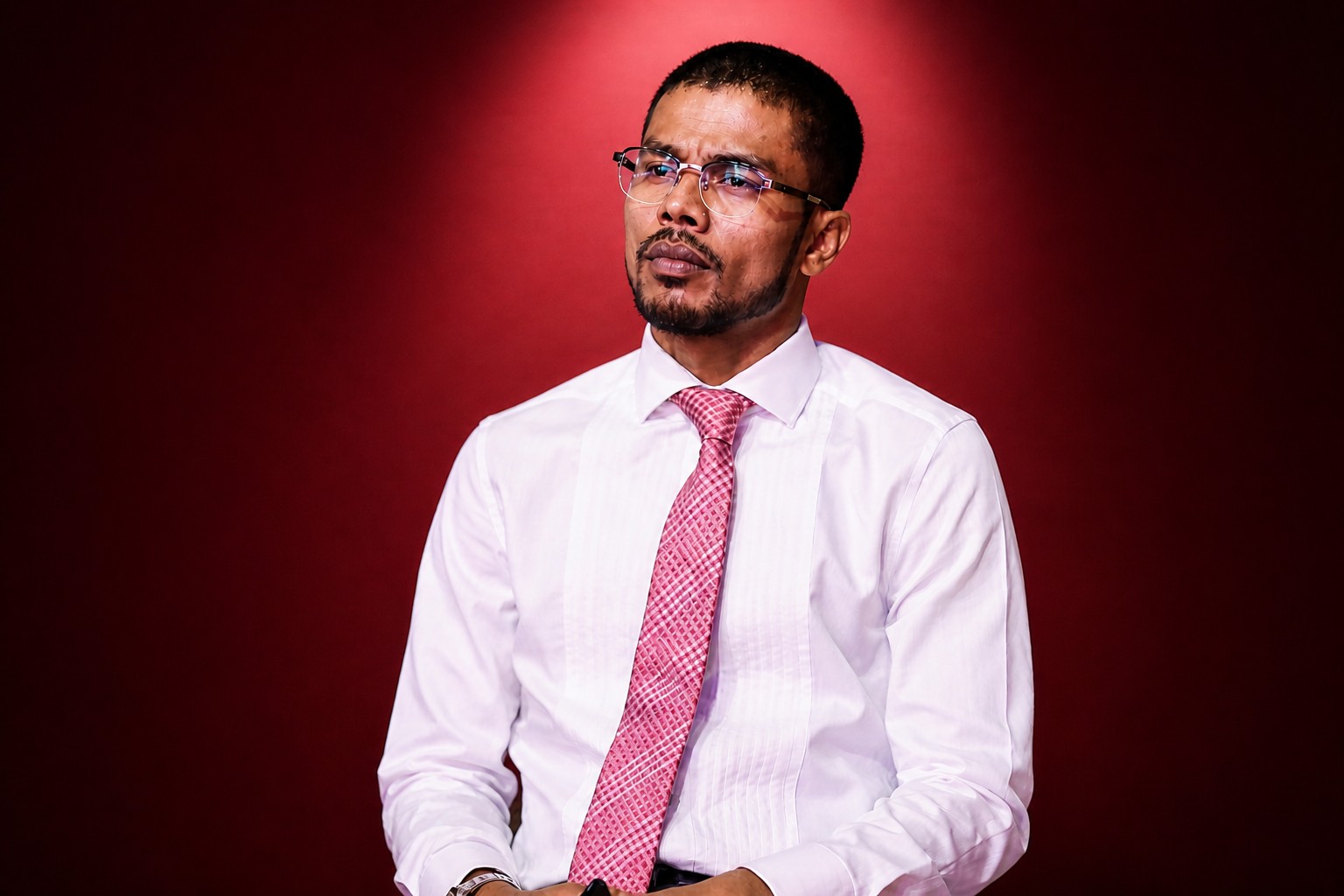 އެމްޑީޕީގެ ޗެއަރޕާސަން އިންތިޚާބުގައި ވާދަނުކުރަން ބޮންޒީ އަލްހާން ނިންމަވައިފި