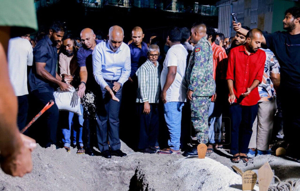 މަރުޙޫމް ސާޖަންޓް މަހުދީގެ ޖަނާޒާ ރަސްމީ ޢިއްޒަތުގައި ބާއްވައިފި