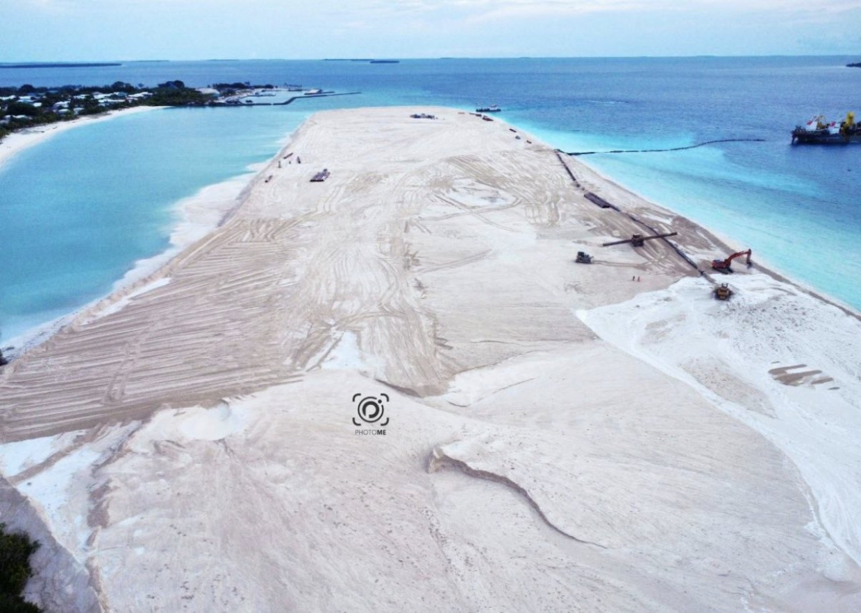 މިލަންދޫ އެއާޕޯޓު ހެދުމަށް ބޭނުންވާ ބިން ހިއްކުމުގެ މަސައްކަތް ނިންމާލައިފި