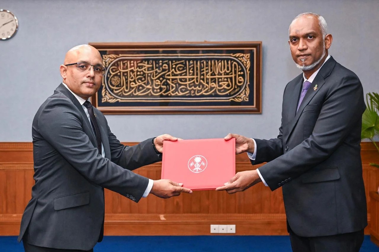 އާ ފިނޭންސް މިނިސްޓަރަކަށް ހަސަން ޒަރީރު