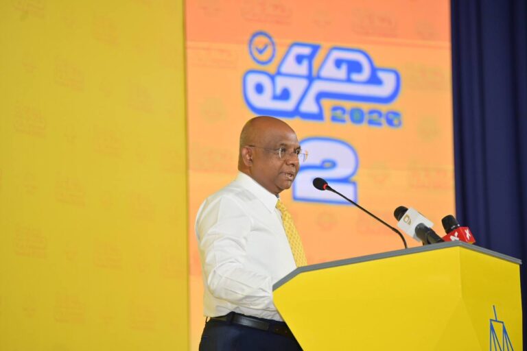 ޕީއެންސީގެ ހުސް ދޫންޏަކަށް ވޯޓު ދޭން ޖެހޭ ސަބަބެއް ނެތް: އަބްދު ﷲ ޝާހިދު